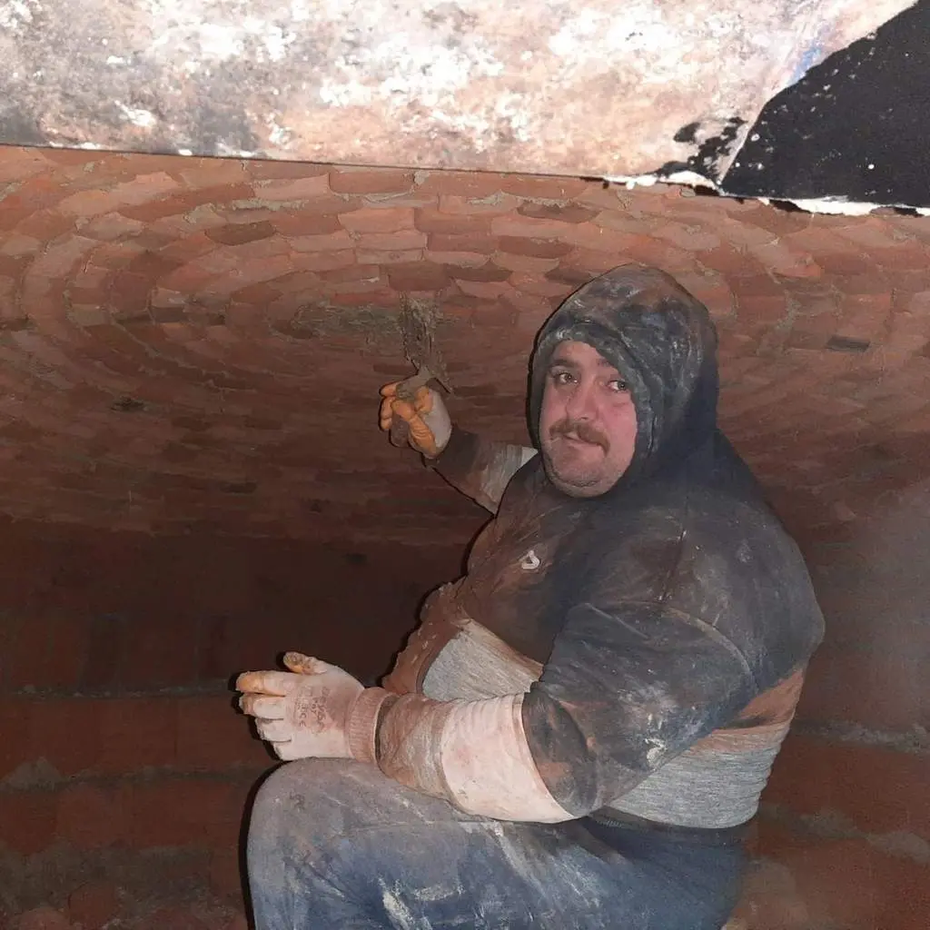 Taş Fırın Ustası Geleneksel Taş Fırın İşçiliği Fırın Tamir ve Bakımı Tecrübeli Fırın Yapım Ekibi Referanslı Fırın Ustaları